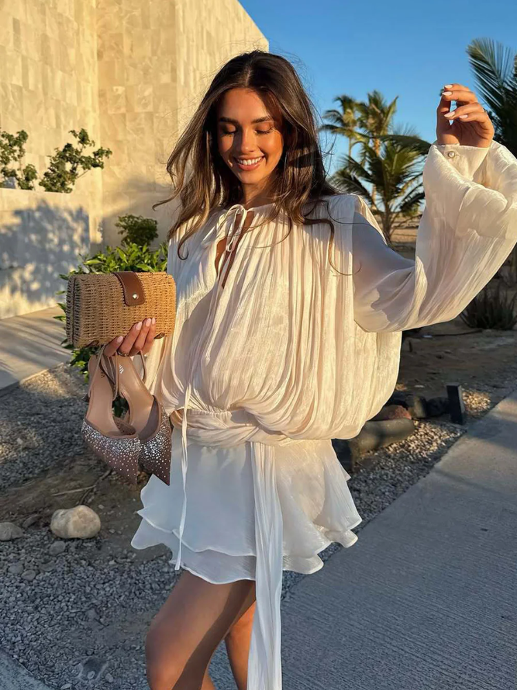 Vestido Curto Manga Lanterna Zunna Karina