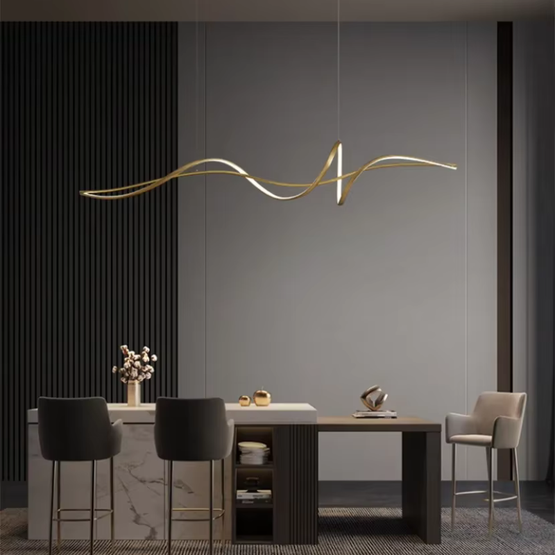 Pendente LED Curvilíneo Ondulado em Metal Dourado