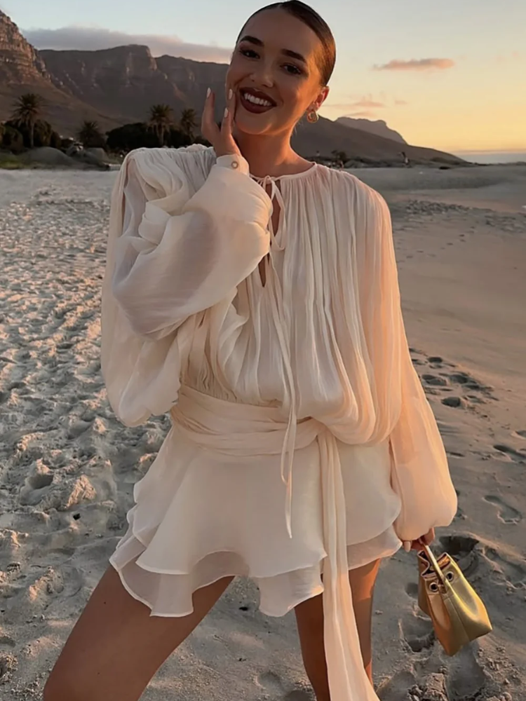 Vestido Curto Manga Lanterna Zunna Karina