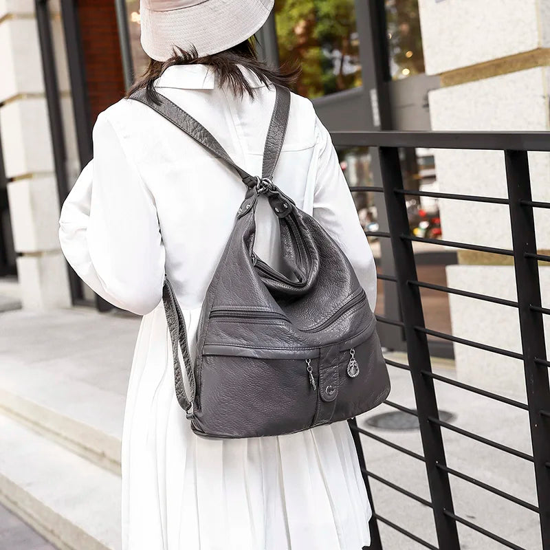Bolsa Feminina La Star de Grande Capacidade