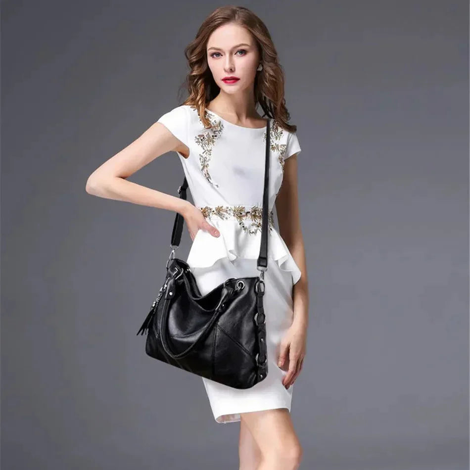Bolsa de couro macio borla para as mulheres, luxo Crossbody Bag, alta qualidade, Designer Tote, senhoras, 2024