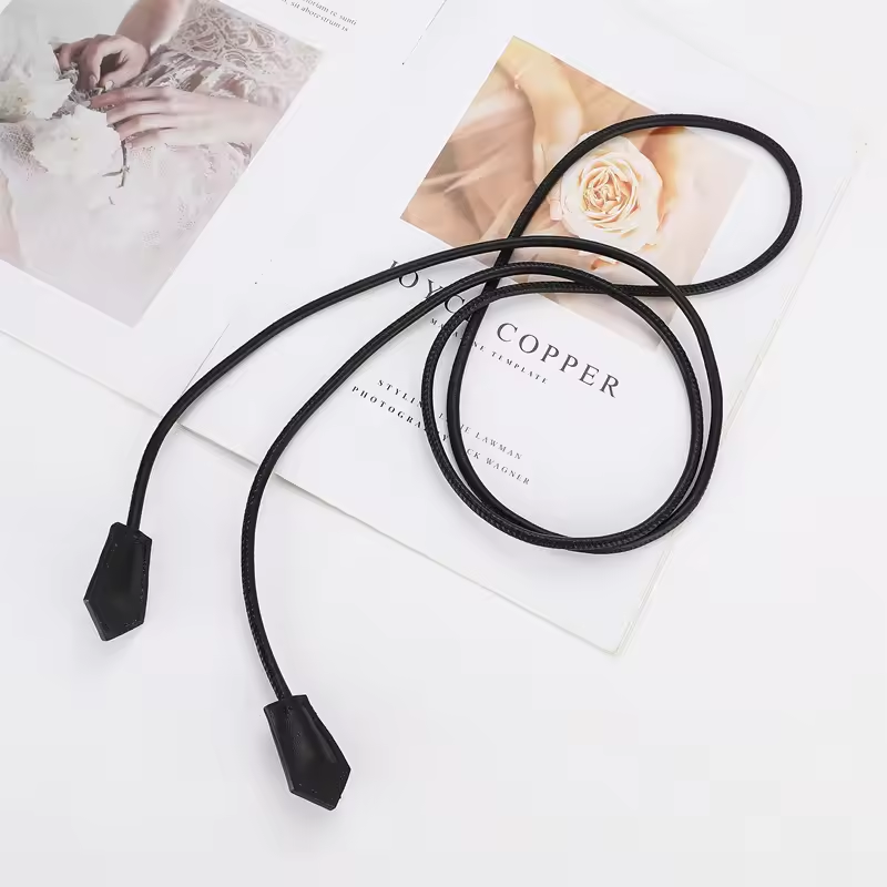 Cinto Feminino de Couro Sintético Elegante com Laço