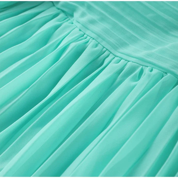 Vestido Longo Elegante Plissado com Capa Zunna Natla